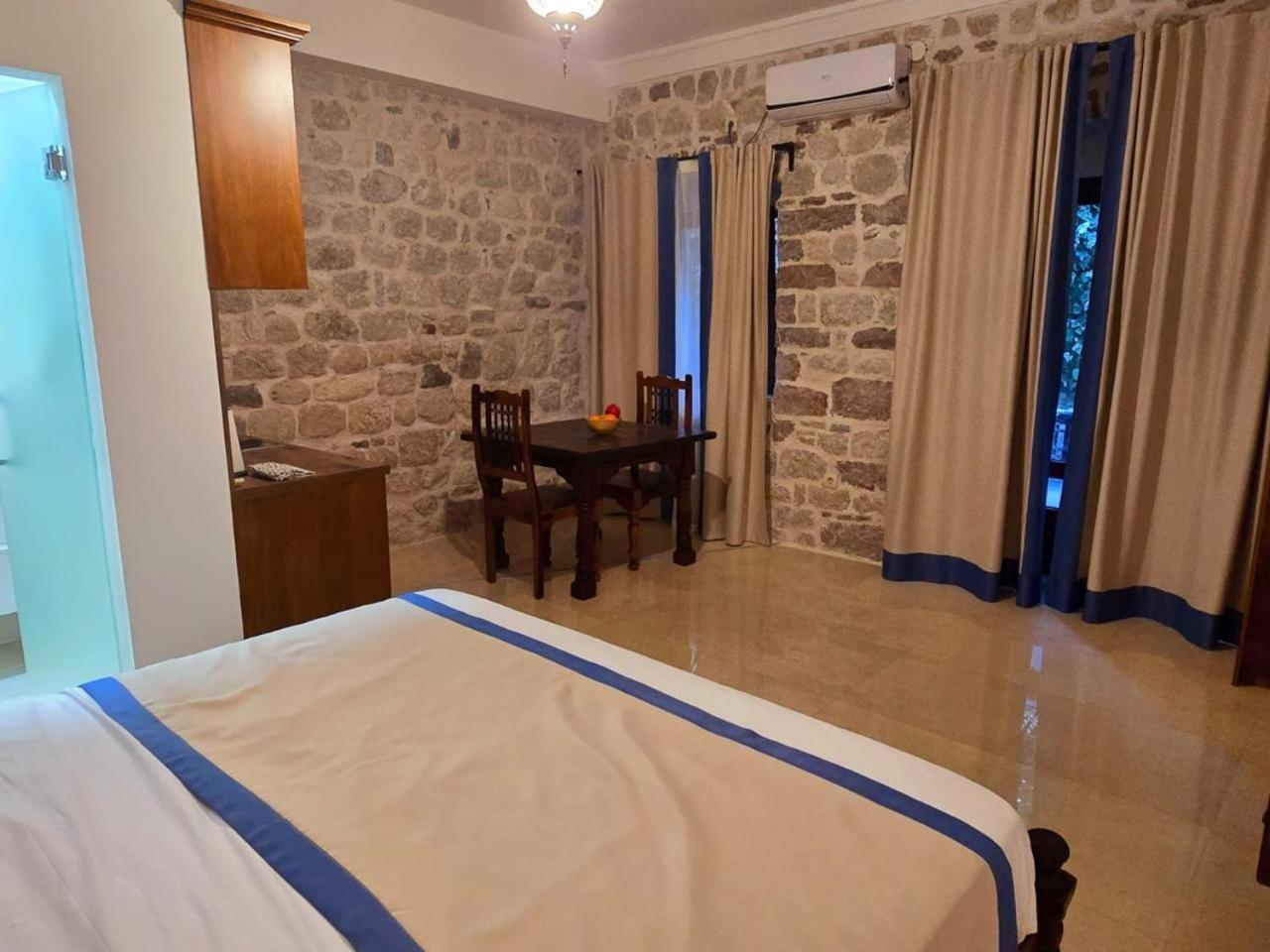 Parteli Appartement *
